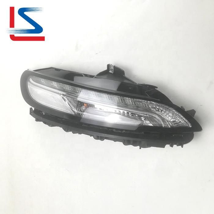Car Steering Lamp for Jeep Cherokee 2014-2018 (WHITE SIDE) Turn Signal DRL Steering Light 68157102aq 68157103aq